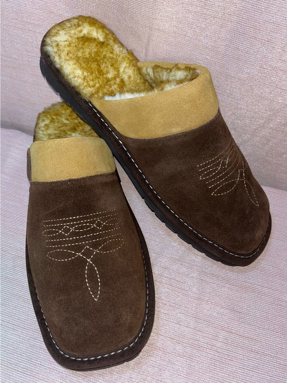 Ariat Mens Square Toe Slippers